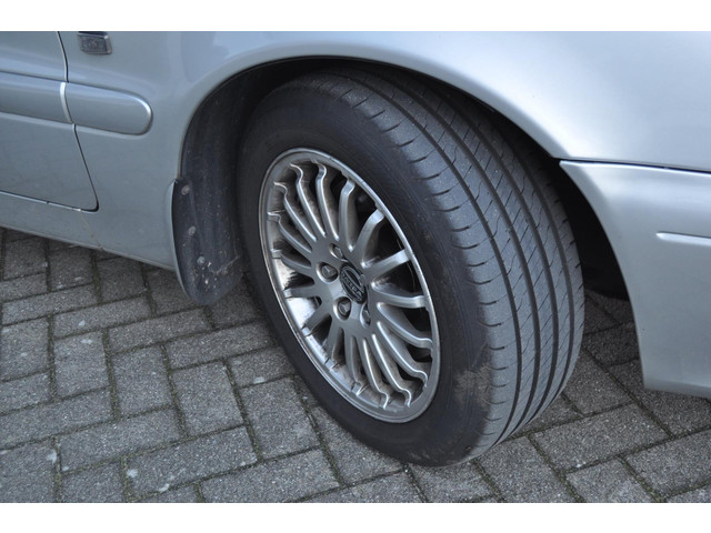 Volvo C70 2004 foto 21