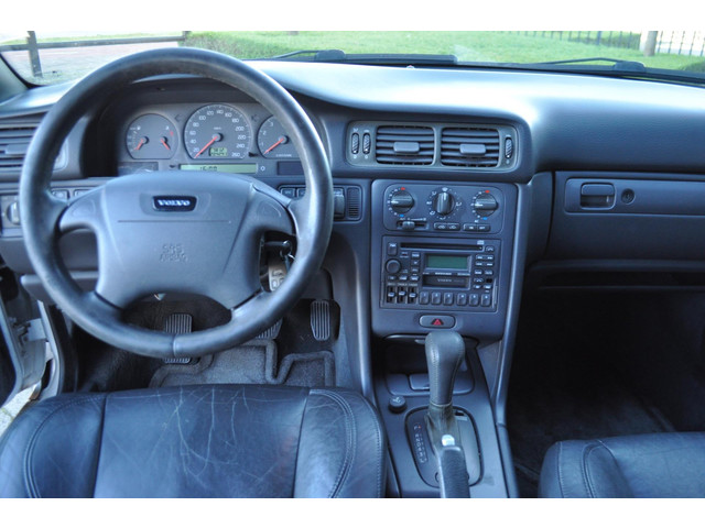 Volvo C70 2004 foto 4