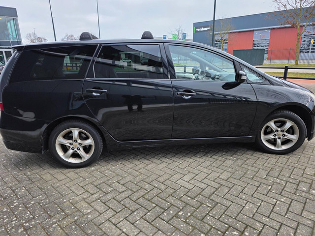 Mitsubishi Grandis 2005 foto 17