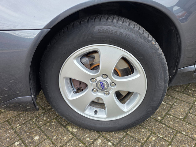 Volvo V70 2008 foto 24