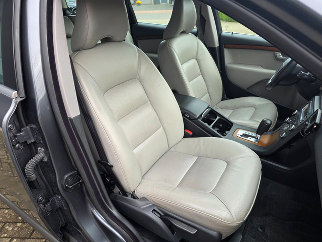 Volvo V70 2008 foto 10