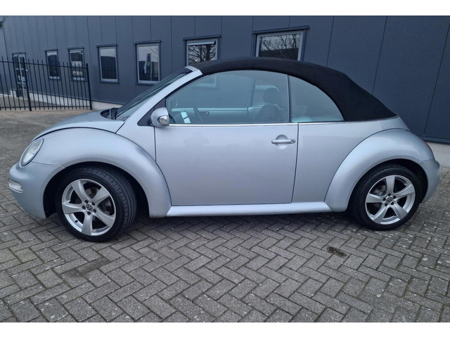 Volkswagen New Beetle 2004 foto 3