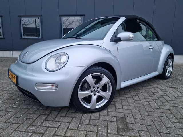 Volkswagen New Beetle 2004 foto 2