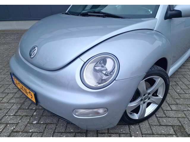 Volkswagen New Beetle 2004 foto 16