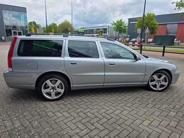 Volvo V70 2006 foto 15