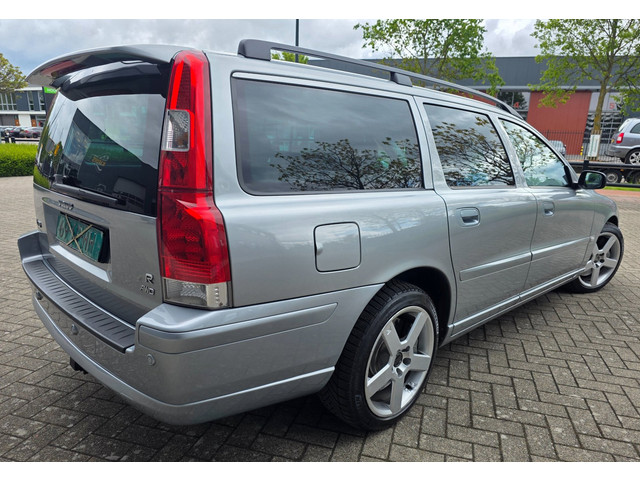 Volvo V70 2006 foto 14