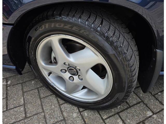Volvo V70 1997 foto 23