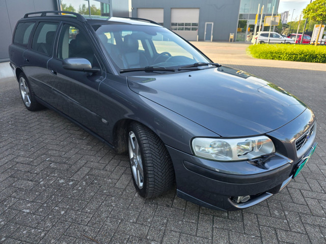 Volvo V70 2004 foto 16