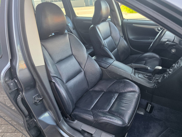 Volvo V70 2004 foto 8