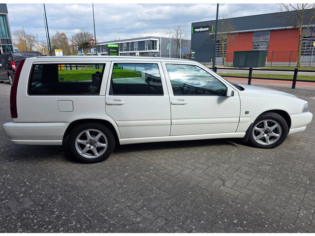 Volvo V70 1997 foto 12