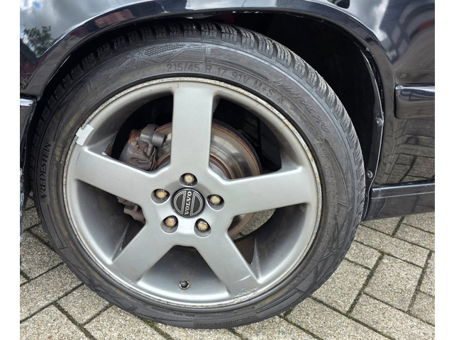 Volvo 850 1995 foto 22