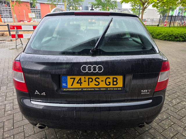 Audi A4 2004 foto 11