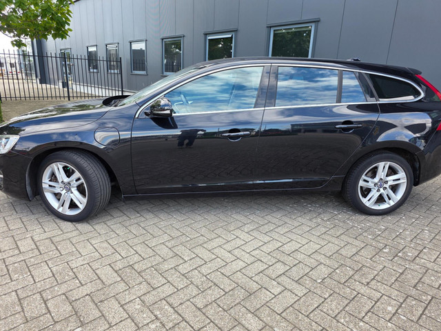 Volvo V60 2015 foto 12