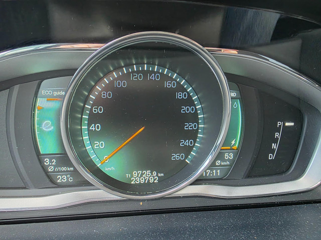 Volvo V60 2015 foto 6