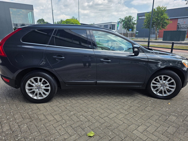 Volvo XC60 2009 foto 22