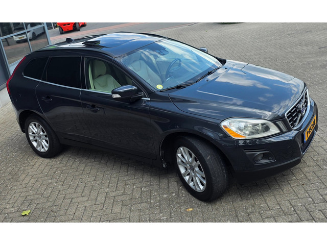 Volvo XC60 2009 foto 24