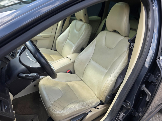 Volvo XC60 2009 foto 8