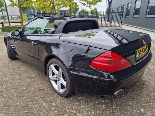 Mercedes-Benz SL 2002 foto 9