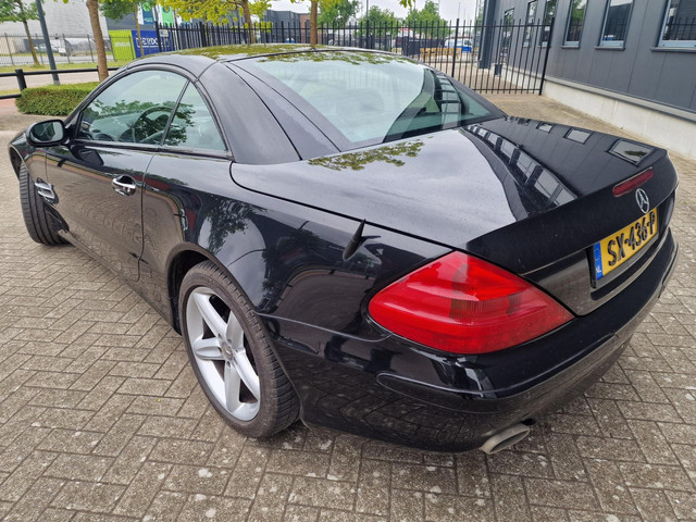 Mercedes-Benz SL 2002 foto 23