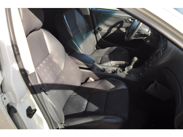 Volvo V70 2001 foto 8